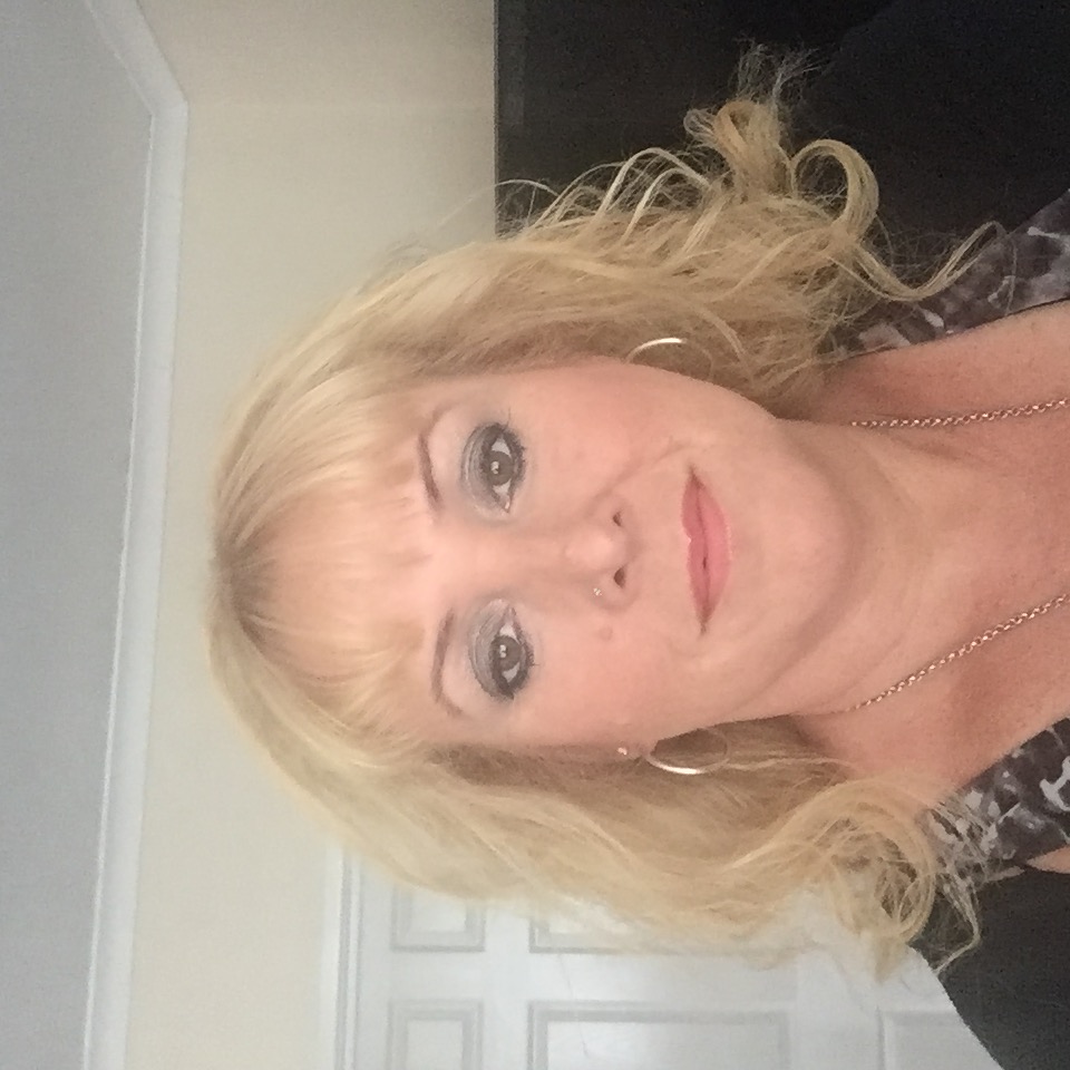 Dr Gillian Rayner